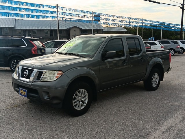 Nissan Frontier Vehicle Full-screen Gallery Image 07