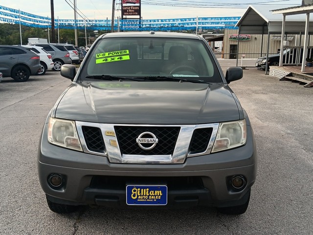 Nissan Frontier Vehicle Full-screen Gallery Image 08