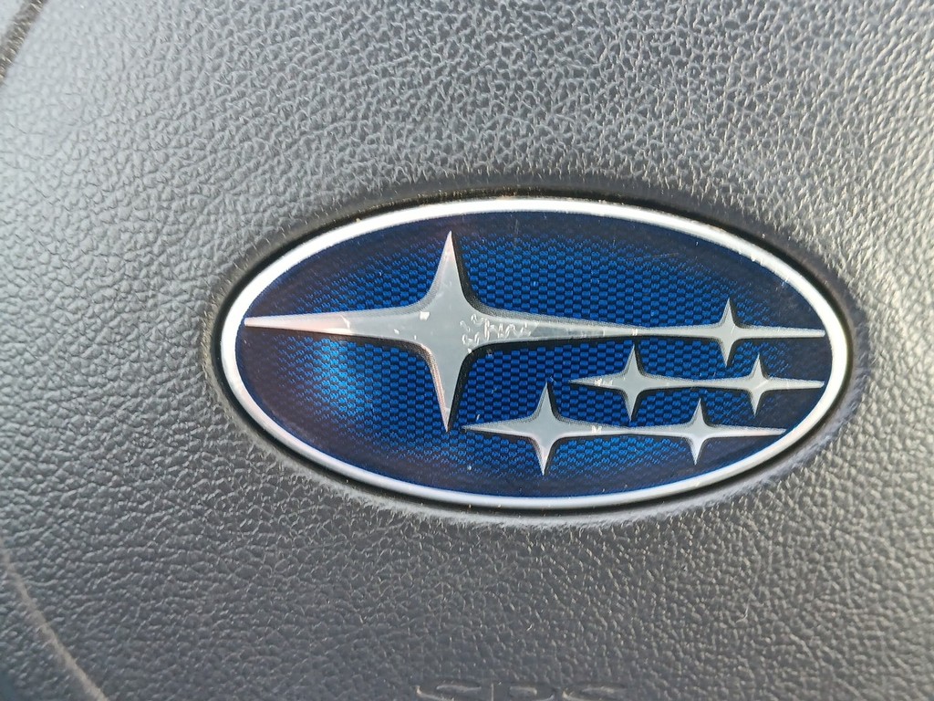 Subaru Crosstrek Vehicle Full-screen Gallery Image 20