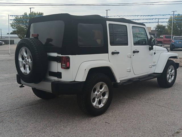 Jeep Wrangler Unlimited Vehicle Full-screen Gallery Image 03