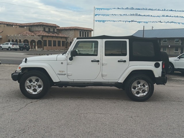 Jeep Wrangler Unlimited Vehicle Full-screen Gallery Image 06