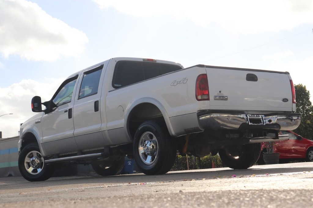 Ford Super Duty F-250 Vehicle Image 27