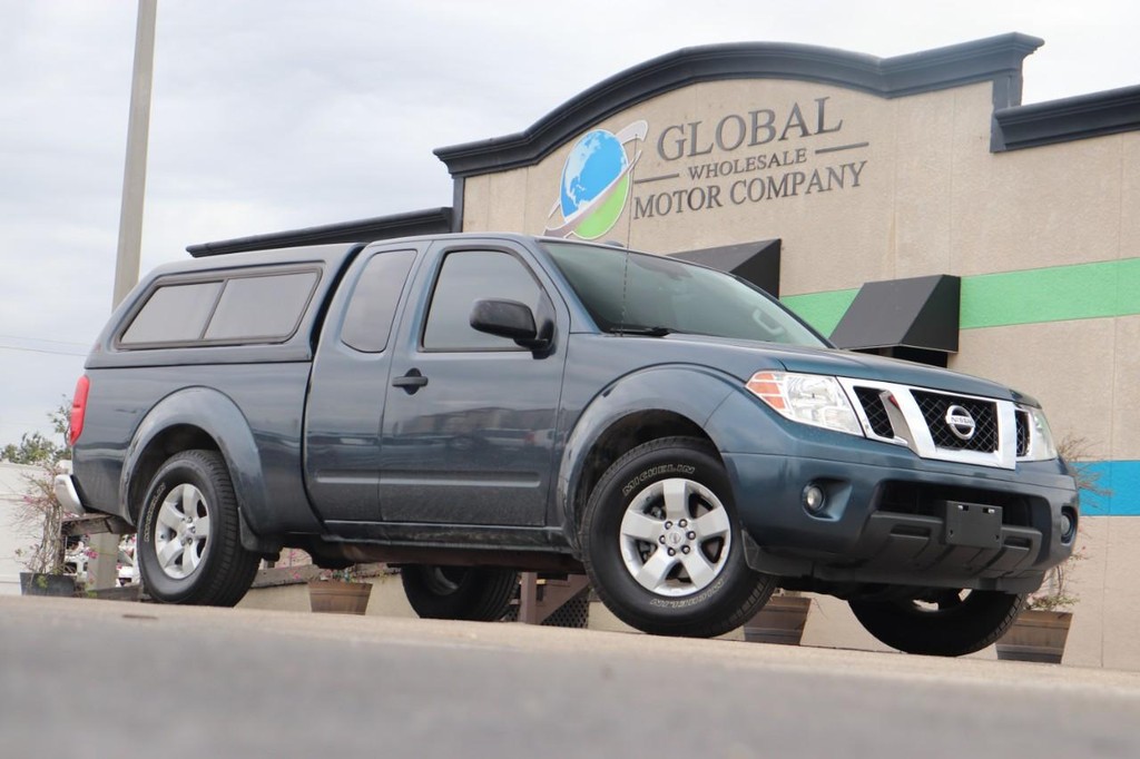 Nissan Frontier Vehicle Image 24