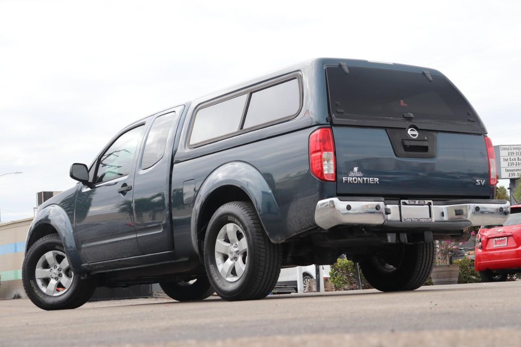 Nissan Frontier Vehicle Image 25