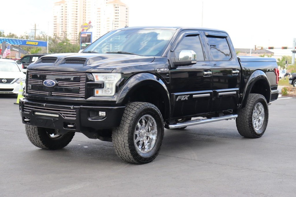 Ford F-150 Vehicle Full-screen Gallery Image 03