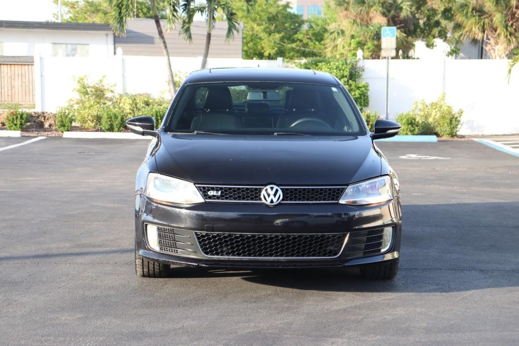 2013 Volkswagen Golf GLI Autobahn photo 2