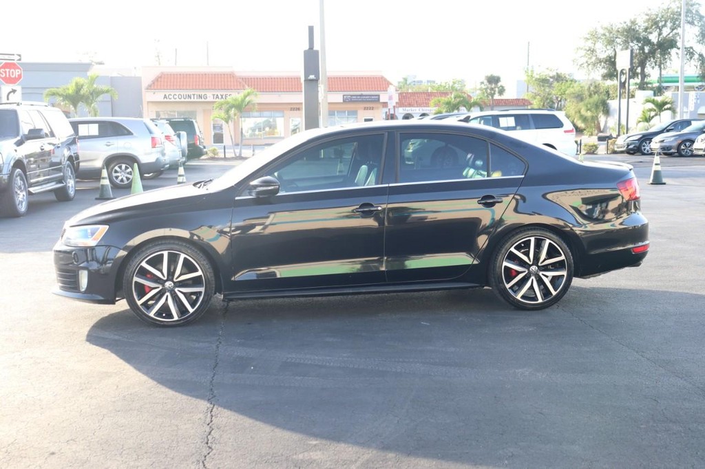 2013 Volkswagen Golf GLI Autobahn photo 4