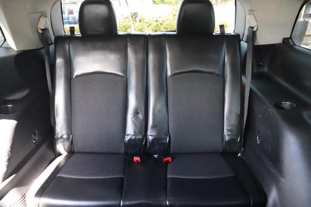 Dodge Journey Vehicle Full-screen Gallery Image 24