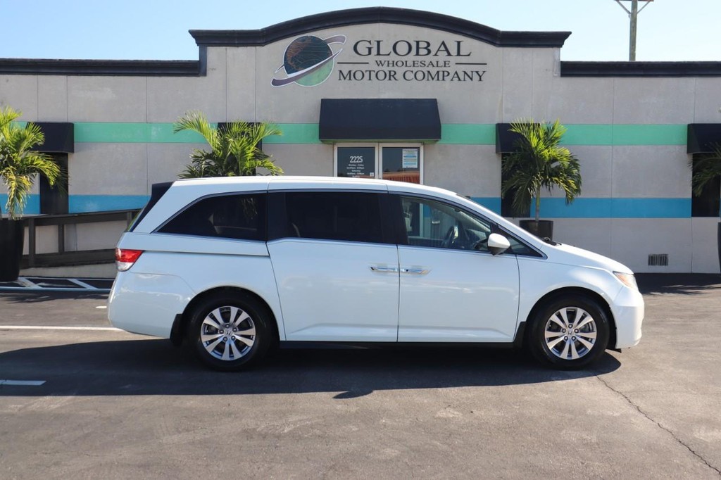 Honda Odyssey Vehicle Full-screen Gallery Image 09