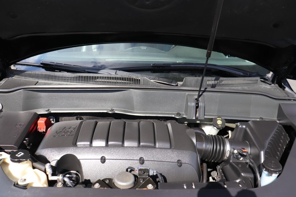 Buick Enclave Vehicle Full-screen Gallery Image 10