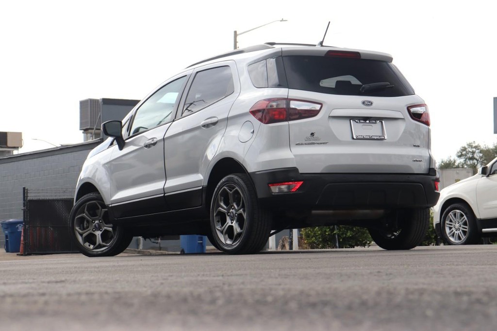 Ford EcoSport Vehicle Full-screen Gallery Image 27