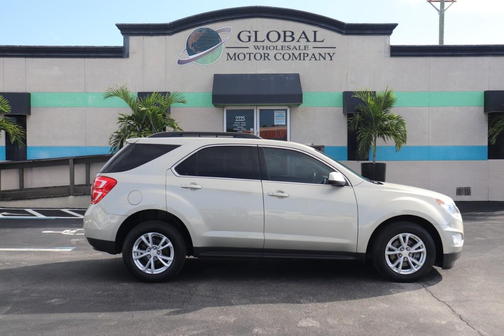 Chevrolet Equinox Vehicle Full-screen Gallery Image 09