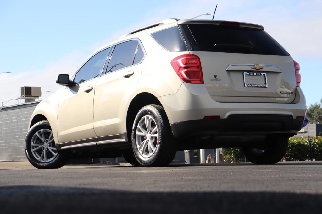 Chevrolet Equinox Vehicle Full-screen Gallery Image 27