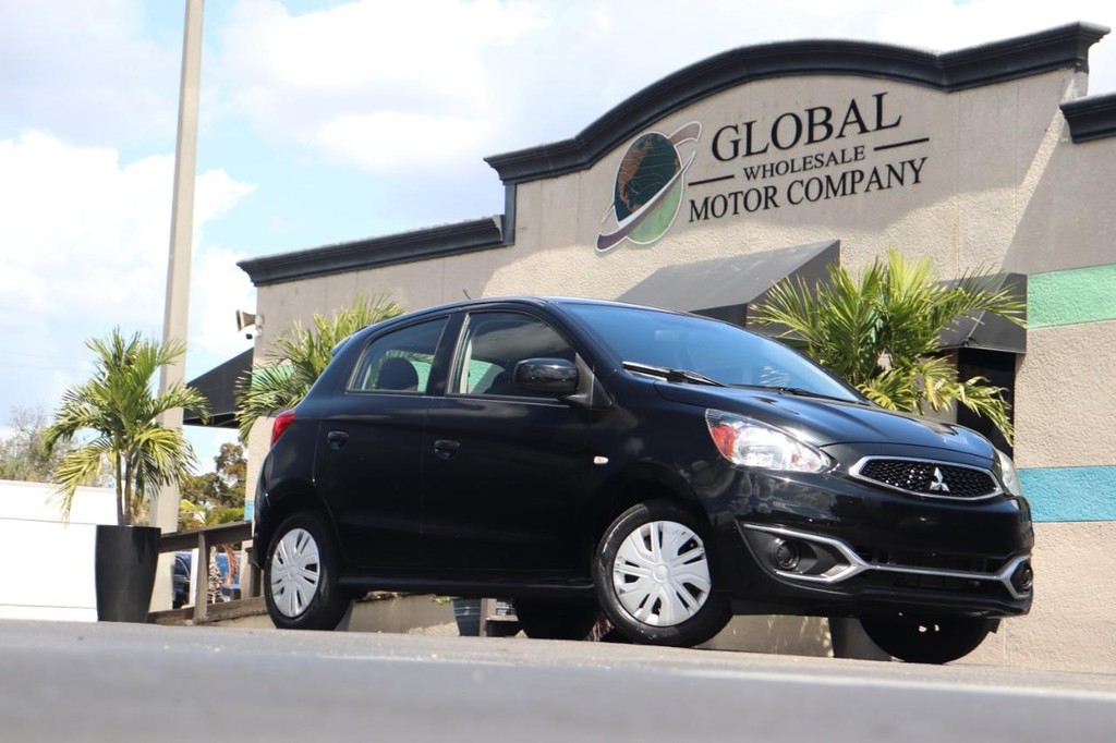 Mitsubishi Mirage Vehicle Full-screen Gallery Image 25