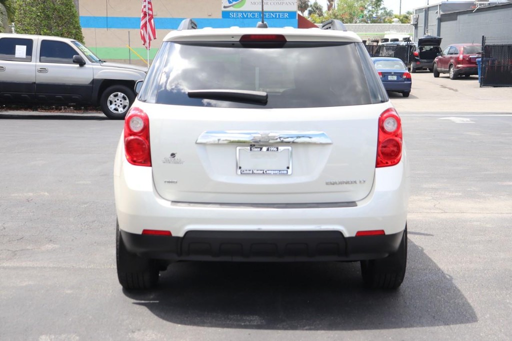 Chevrolet Equinox Vehicle Full-screen Gallery Image 07