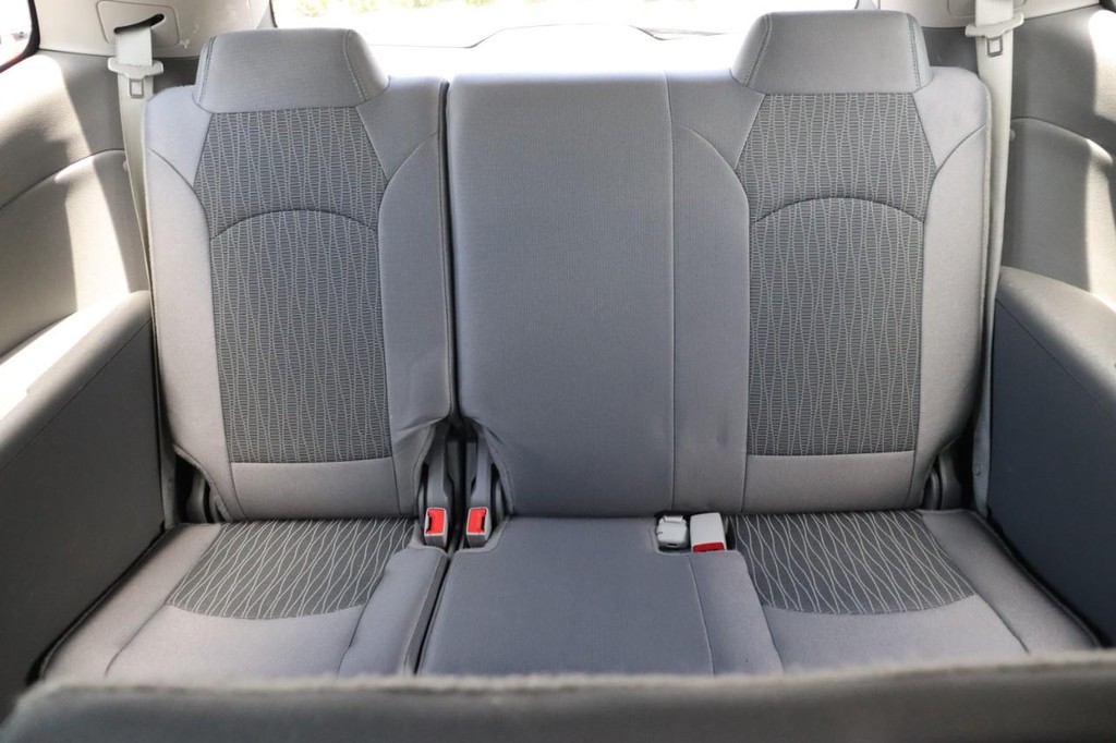 Chevrolet Traverse Vehicle Full-screen Gallery Image 24