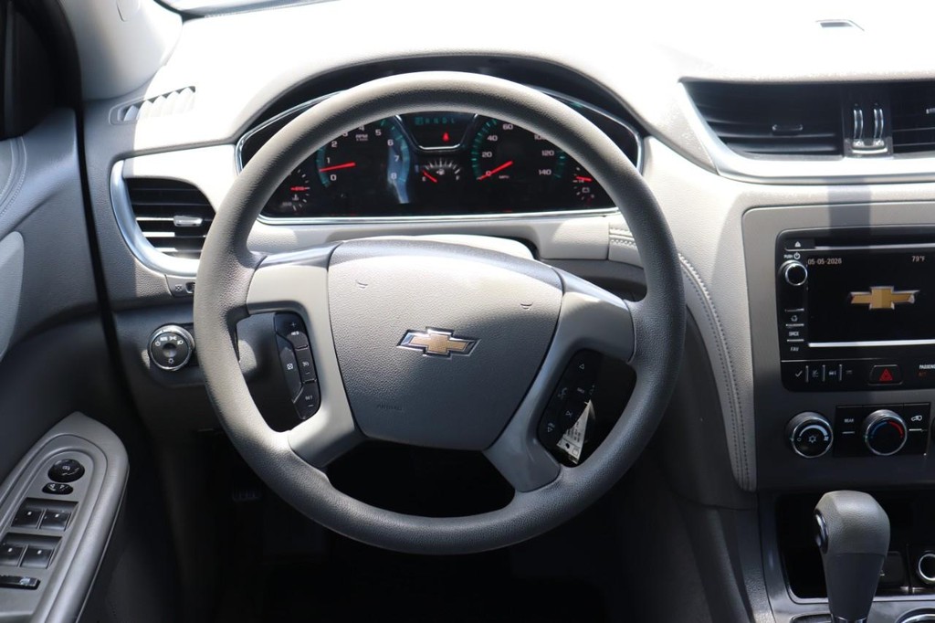 Chevrolet Traverse Vehicle Full-screen Gallery Image 25