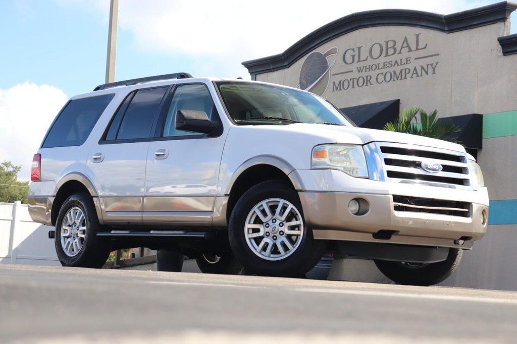 Ford Expedition Vehicle Full-screen Gallery Image 28