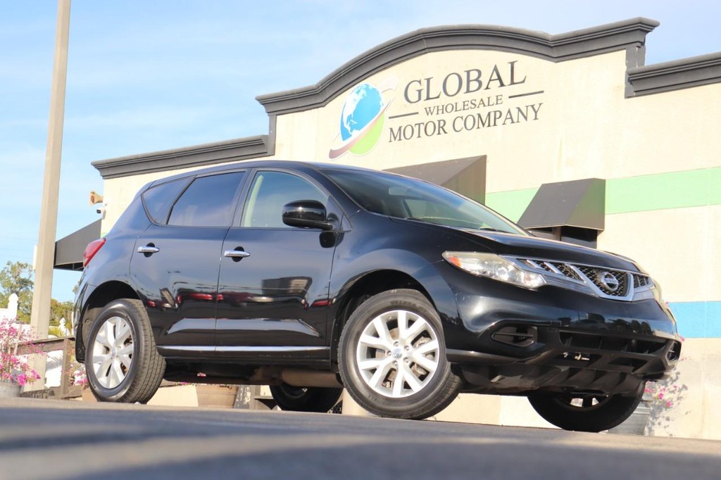 Nissan Murano Vehicle Full-screen Gallery Image 26