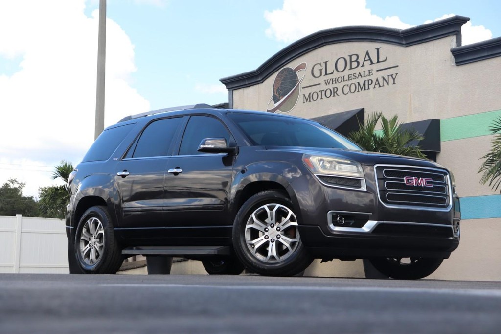 GMC Acadia Vehicle Full-screen Gallery Image 27