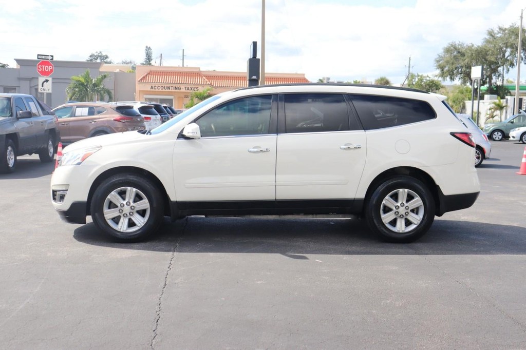 Chevrolet Traverse Vehicle Full-screen Gallery Image 04