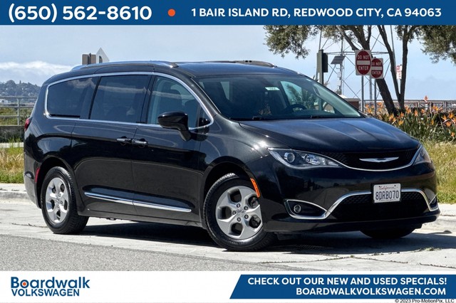 more details - chrysler pacifica