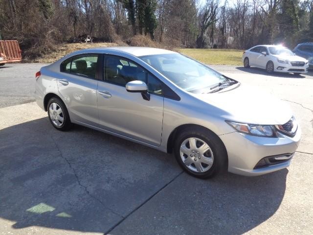 2015 Honda Civic Sedan LX image 04
