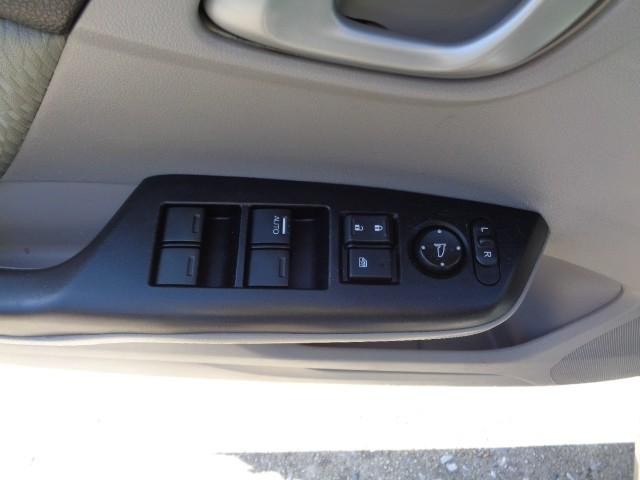 2015 Honda Civic Sedan LX image 10