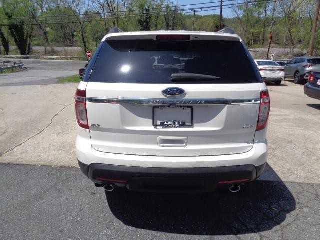 2014 Ford Explorer XLT image 05