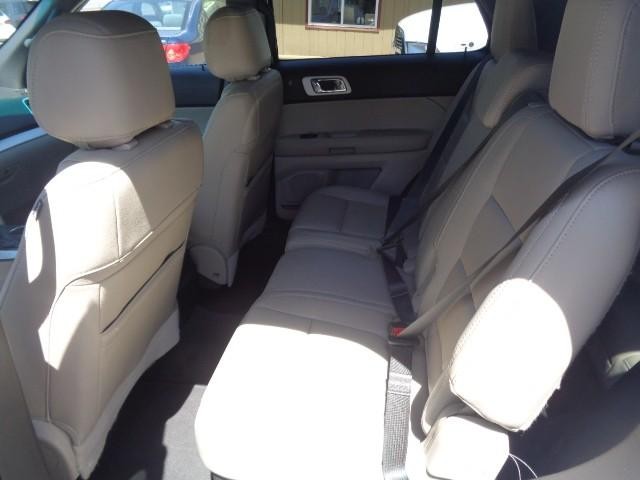 2014 Ford Explorer XLT image 12