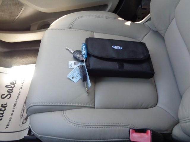 2014 Ford Explorer XLT image 22