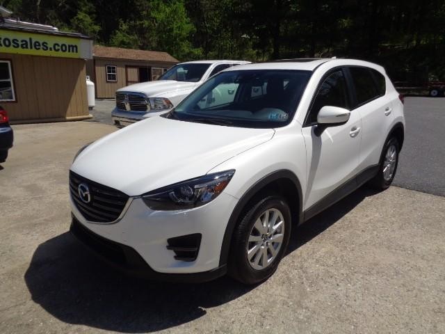 2016 Mazda CX-5 Touring image 02