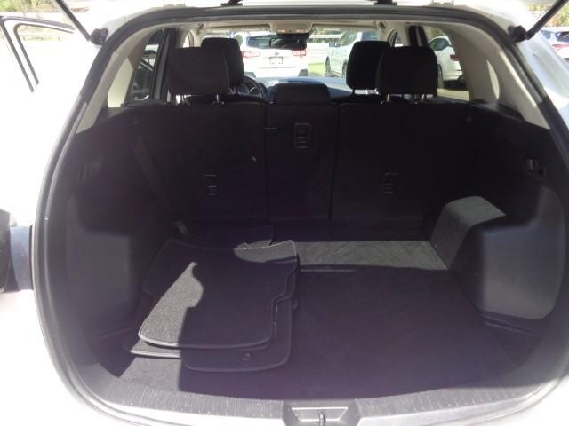 2016 Mazda CX-5 Touring image 13