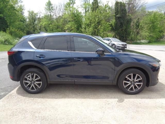 2018 Mazda CX-5 Grand Touring image 04