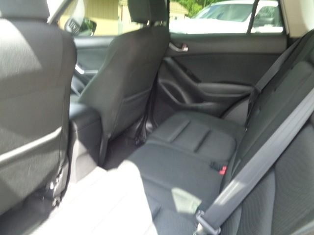 2014 Mazda CX-5 Touring image 09