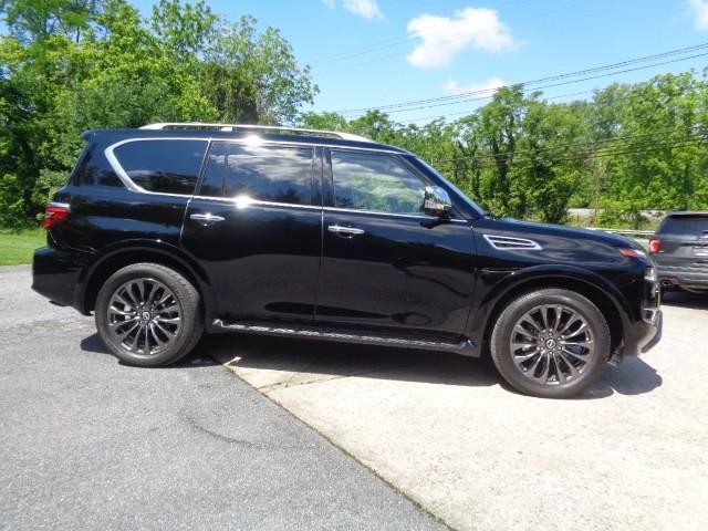 2023 Nissan Armada Platinum image 01