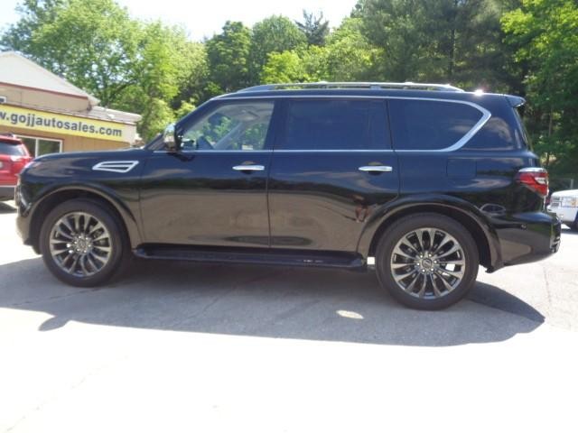 2023 Nissan Armada Platinum image 03