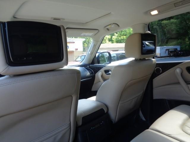 2023 Nissan Armada Platinum image 13