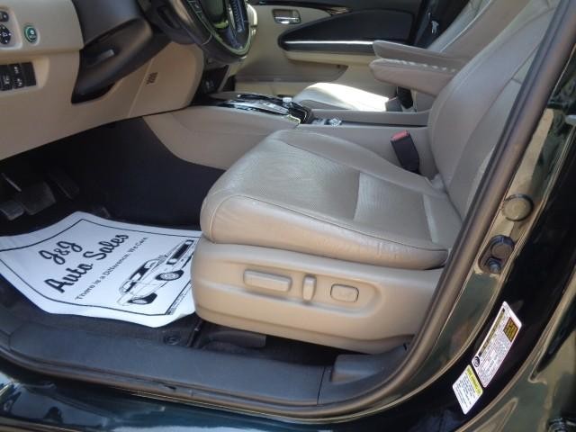 2016 Honda Pilot Elite image 18