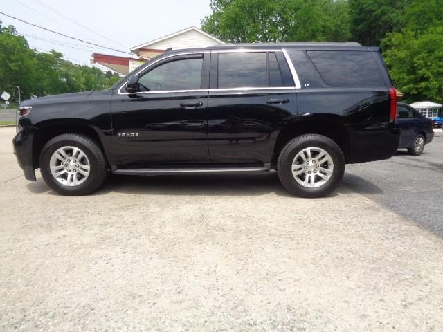 2019 Chevrolet Tahoe LT image 01