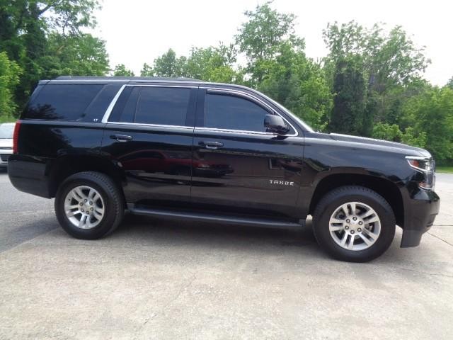 2019 Chevrolet Tahoe LT image 03