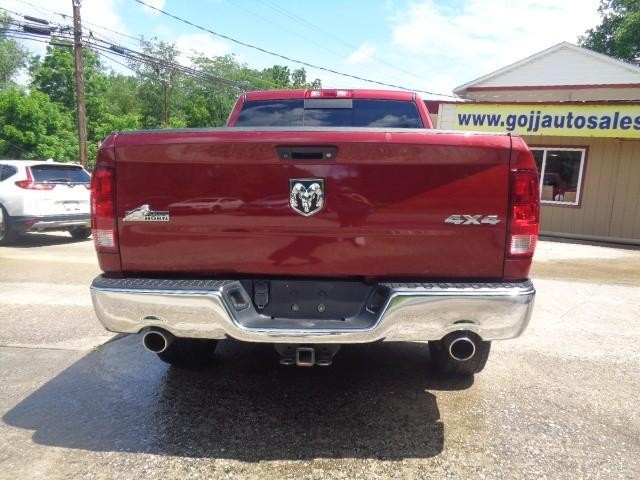 2015 Ram 1500 4WD Big Horn Crew Cab image 02