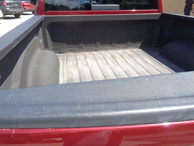 2015 Ram 1500 4WD Big Horn Crew Cab image 08