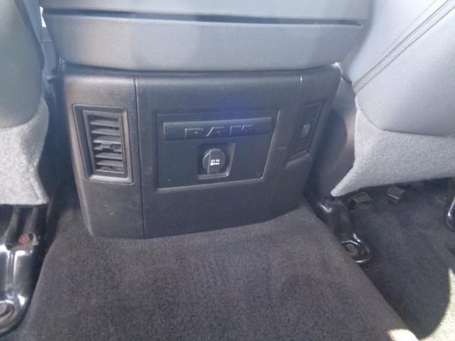 2015 Ram 1500 4WD Big Horn Crew Cab image 13