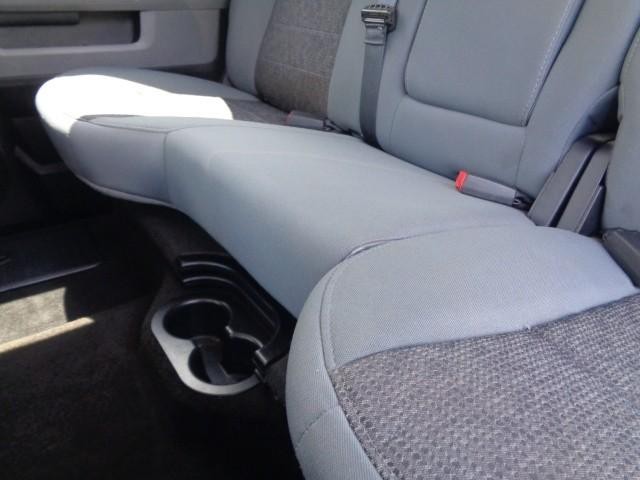 2015 Ram 1500 4WD Big Horn Crew Cab image 14