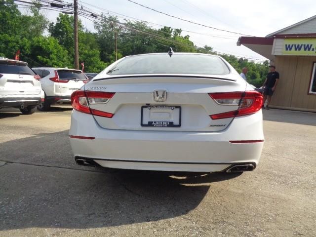 2022 Honda Accord Sedan Sport image 02