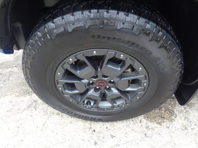 2024 Nissan Frontier PRO-4X image 08