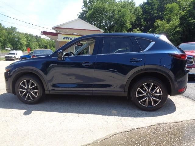 2018 Mazda CX-5 Grand Touring image 03