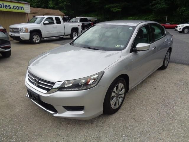 2015 Honda Accord Sedan LX image 02