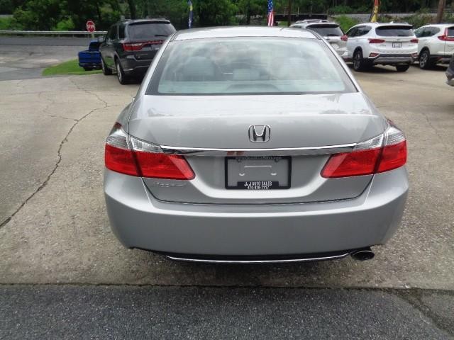 2015 Honda Accord Sedan LX image 05